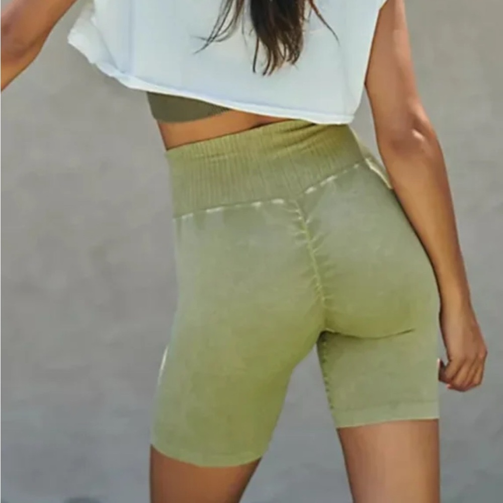 Free People Good Karma Olive Green Women's High-Waisted Shorts size medium